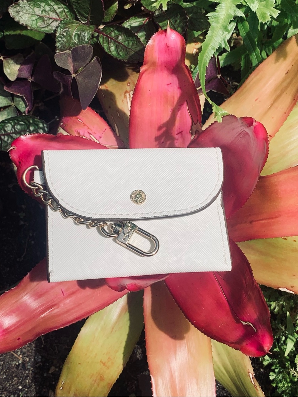 Anne Klein Authentic White Card Wallet with Chain Keyring - Elegant Accessory